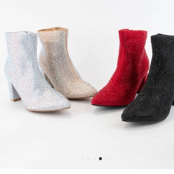 FOREVER Iceberg Shimmer Boots - Picture 3 of 6